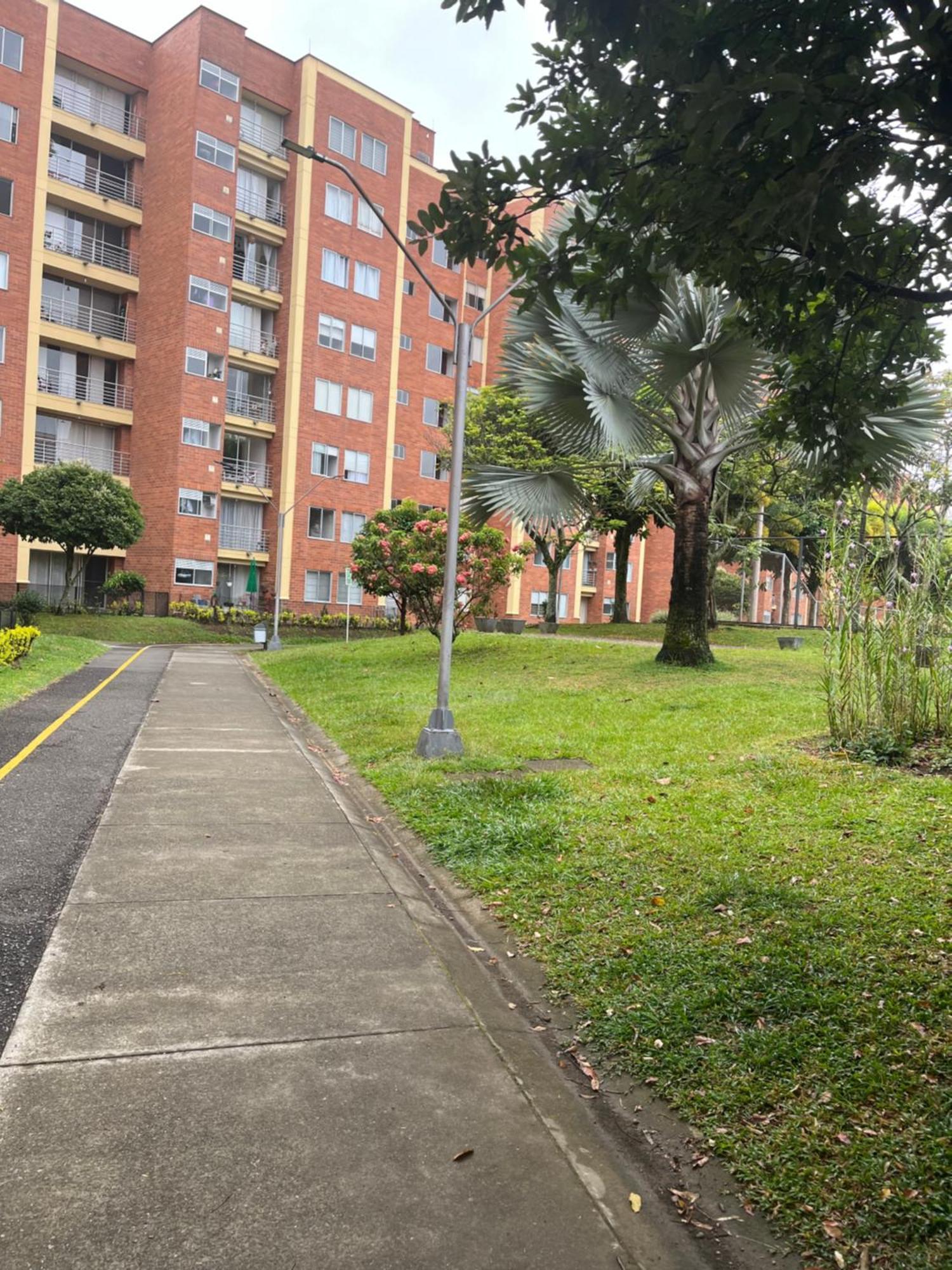 Apartamento Amoblado Nuevo Apartment Pereira Exterior photo